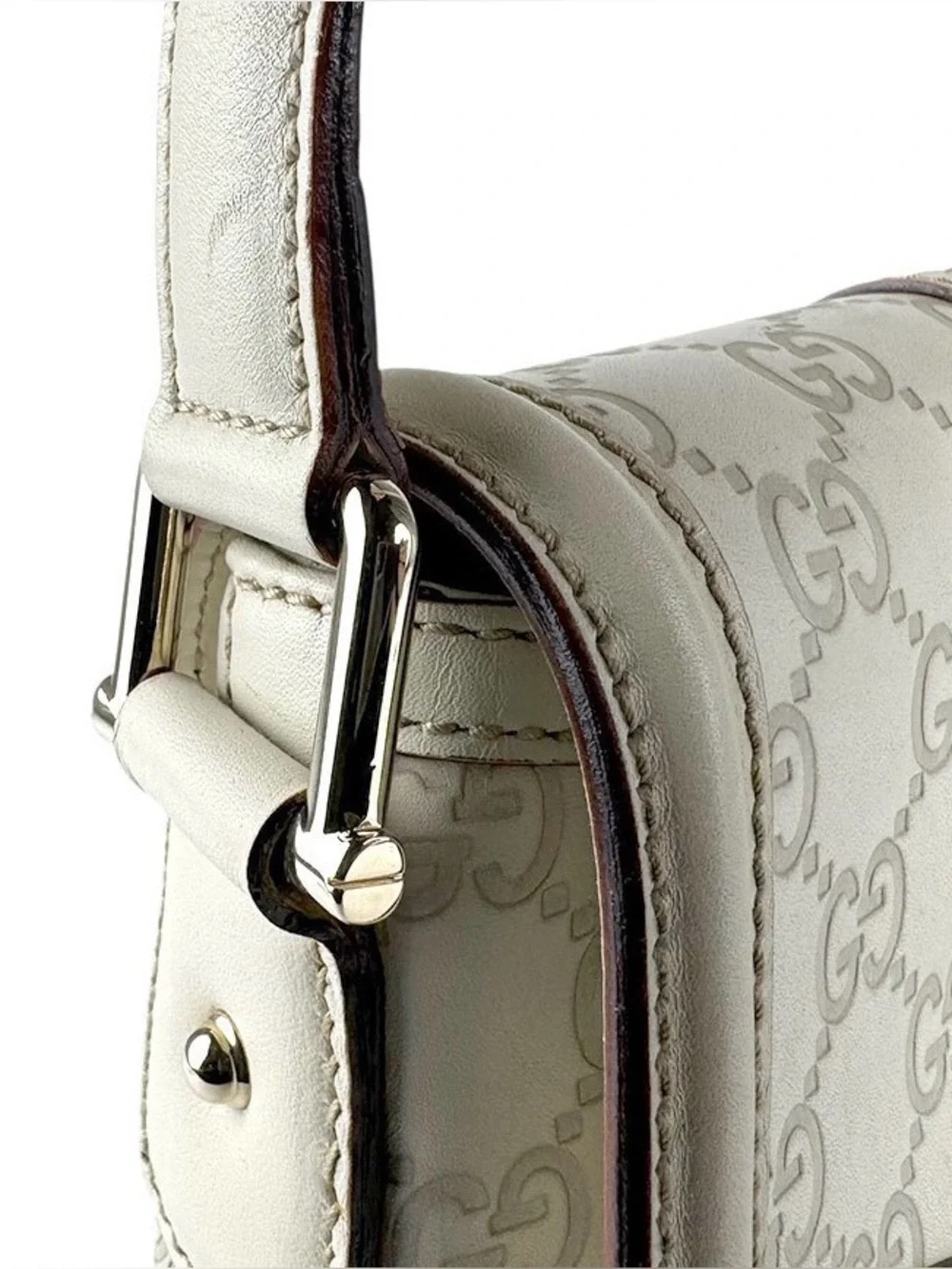 Gucci Guccissima Leather Shoulder Bag - Picture 6 of 11